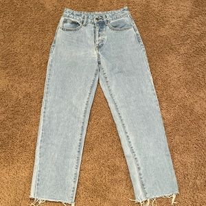 Brandy Melville mom jeans